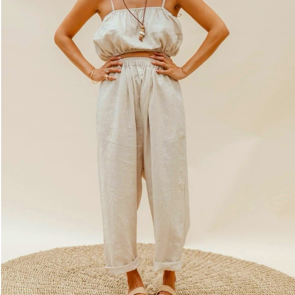 Mryah Penaloza Mona Pant